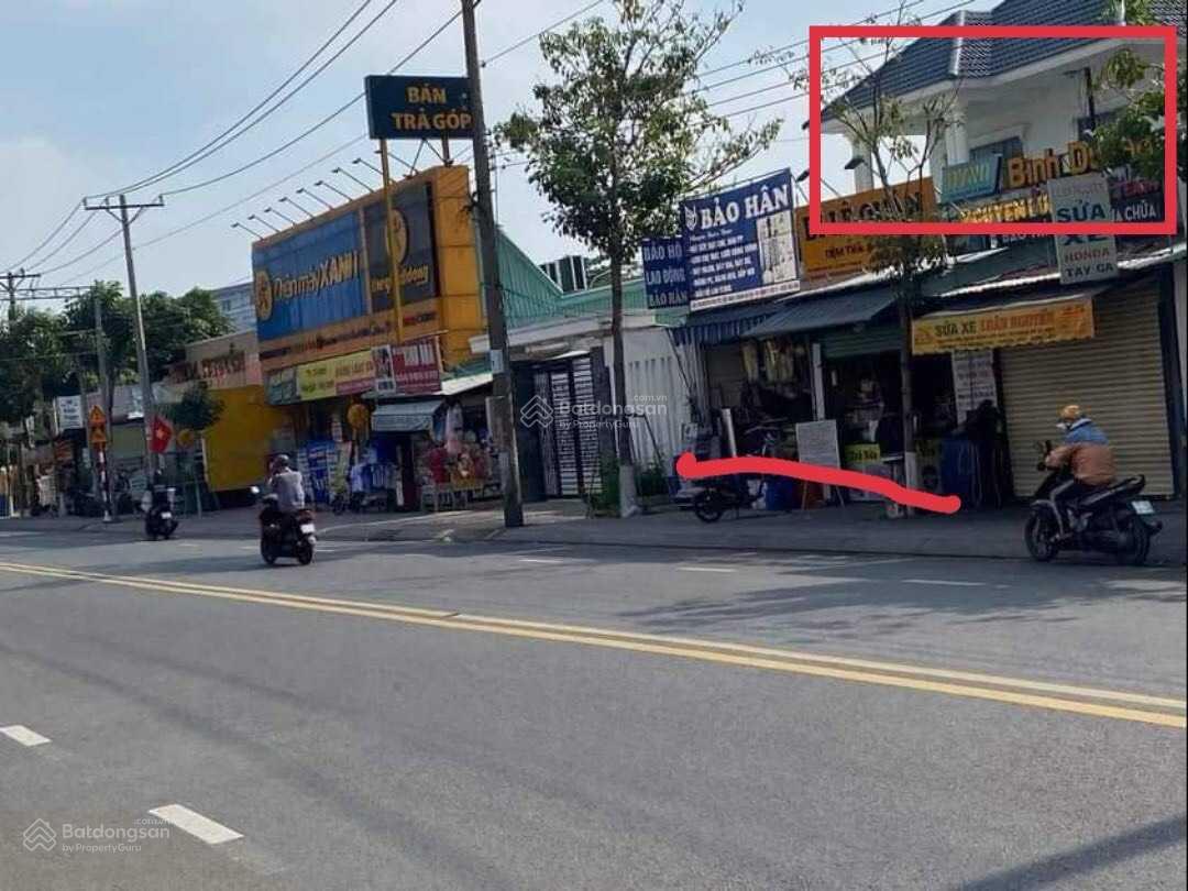 Cần tiền bán nhà mặt tiền đường Nguyễn Văn Tiết Lái Thiêu, Bình Dương DT: 300m2 ODT giá 60tr/m2