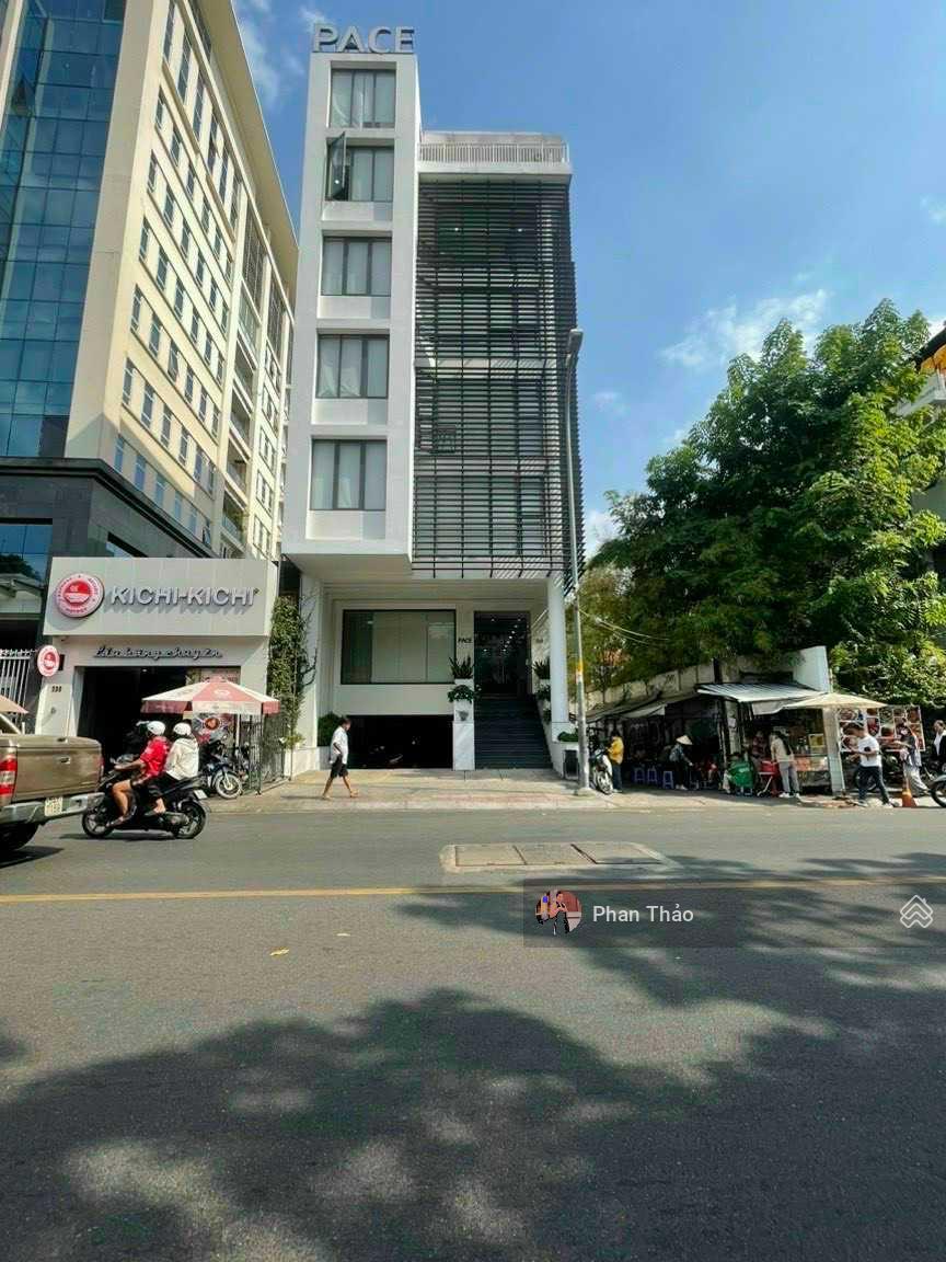 Bán tòa nhà khách sạn Thủ Khoa Huân Lý Tự Trọng - Quận 1 hầm 10 tầng 7x25m HĐT 900tr/th giá 130 tỷ