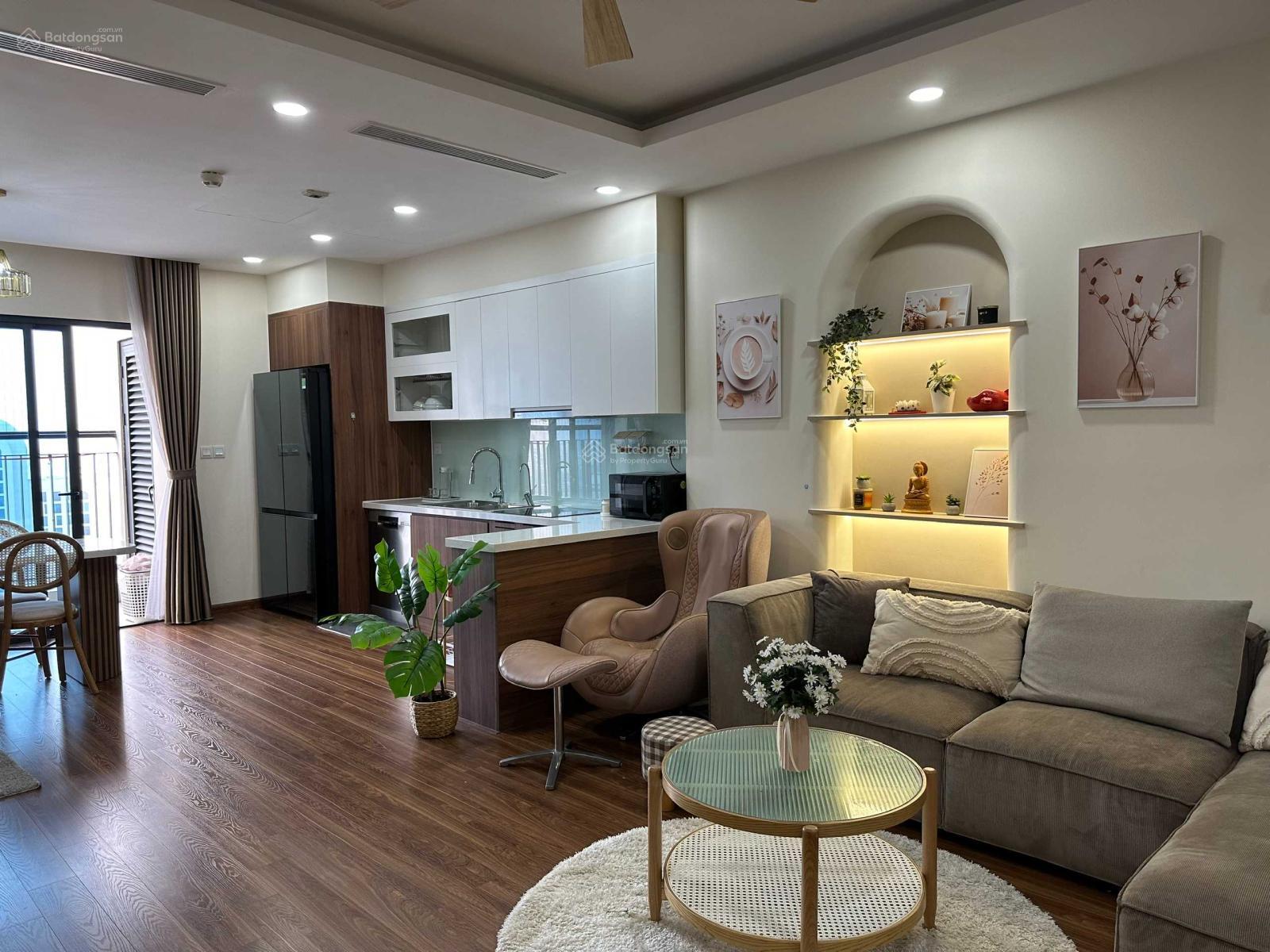 Chính chủ bán căn hộ 3 ngủ Giá 6.5 tỷ Garden Hill 99 Trần Bình, DT: 90m2 sẵn sổ full nội thất
