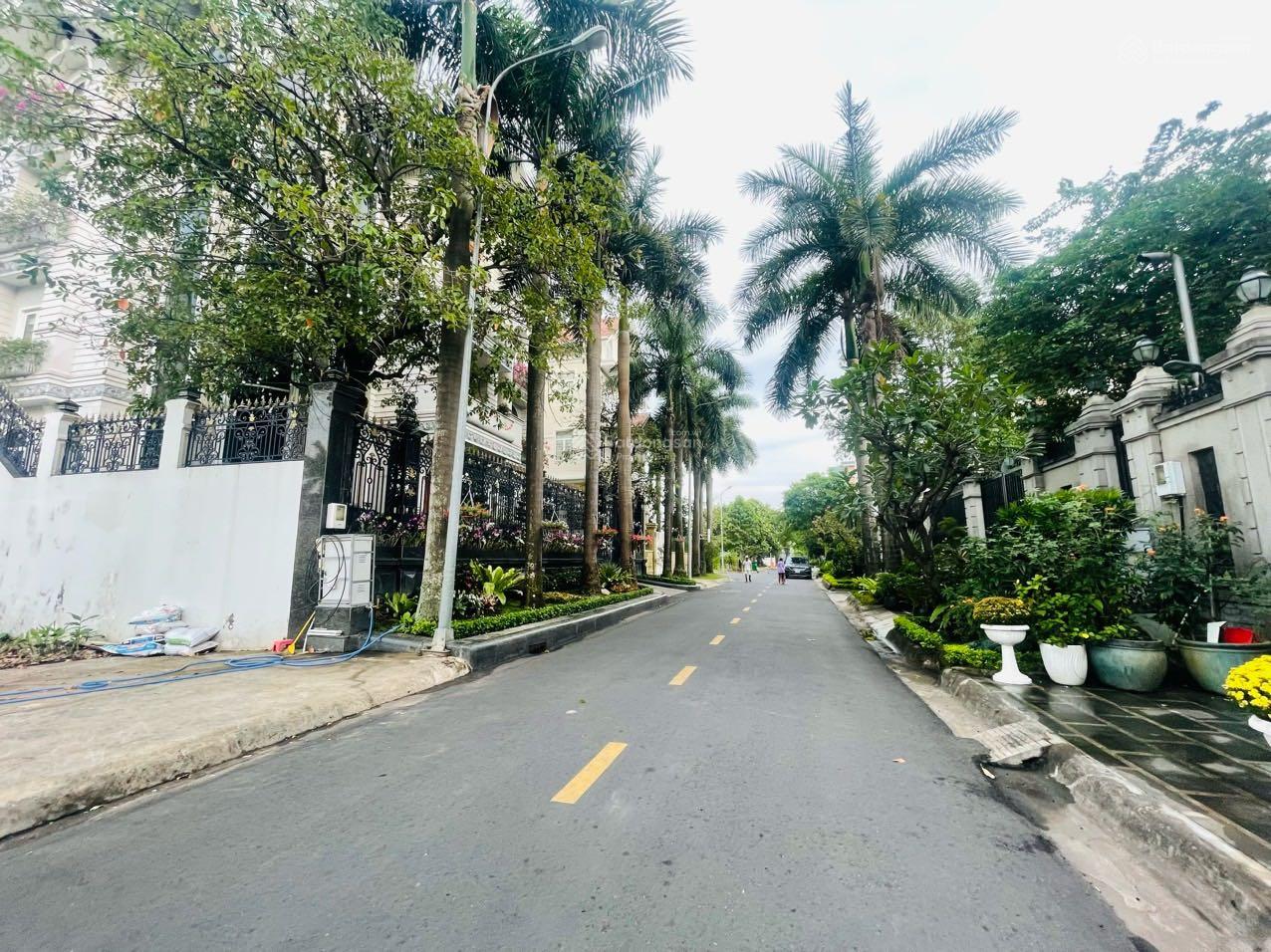 Chỉ 250tr/m2! Bán đất River Mark đường 31, P. Bình An, Q2, 18,5x19,5m CN 360m, LH Em: 0937 599 ***