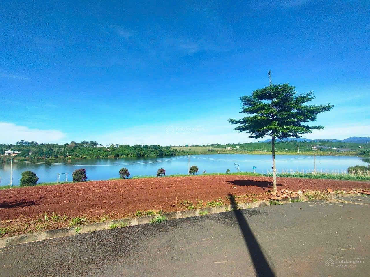 427m2 sát ven hồ Phúc Hưng, Lâm Hà chỉ 1tỷ250. Full thổ cư 2 mặt tiền đường trực diện hồ