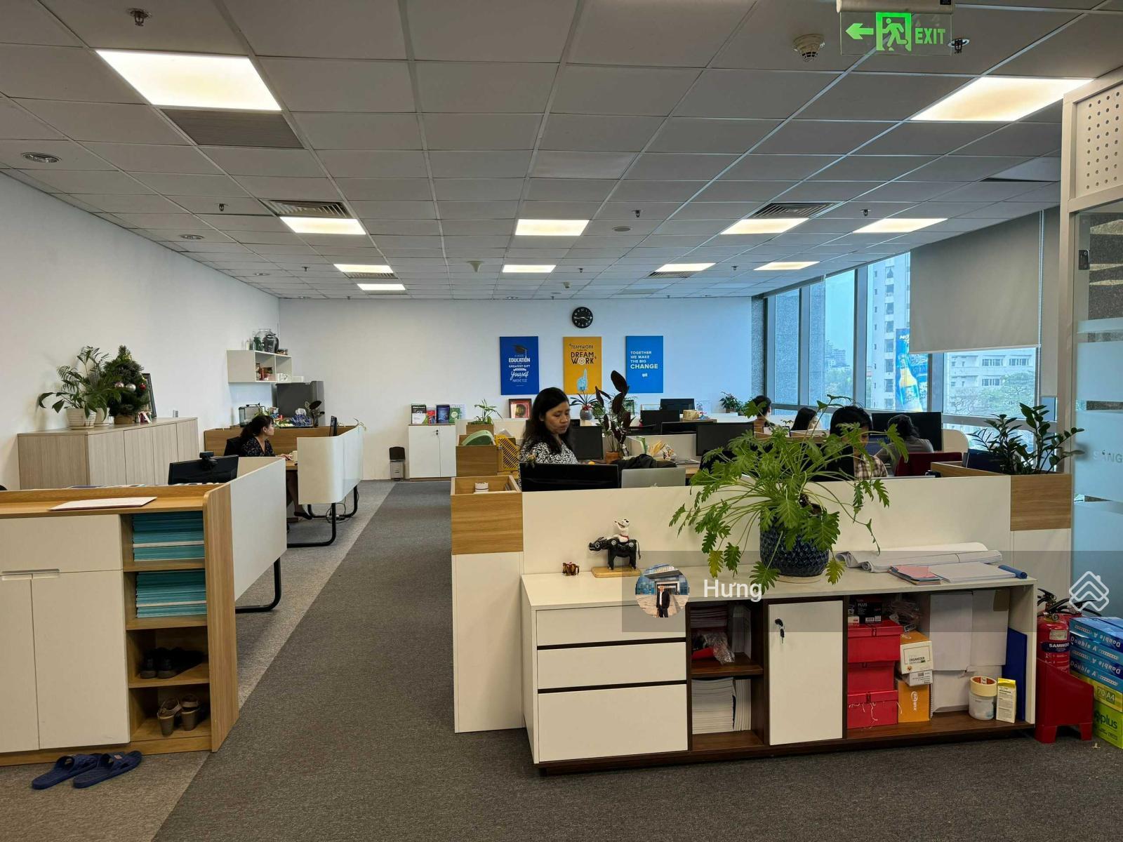 BQL cho thuê văn phòng sẵn nội thất, đã có PCCC tại CEO Phạm Hùng diện tích 70m2 1000m2 giá 200k/m2 BQL cho thuê văn phòng sẵn nội thất, đã có PCCC tại CEO Phạm Hùng diện tích 70m2 1000m2 giá 200k/m2