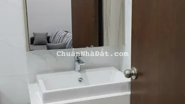 Căn hộ 2 phòng ngủ full nội thất cao cấp view đối diện hồ bơi KĐT Vạn phúc cần cho thuê gấp
