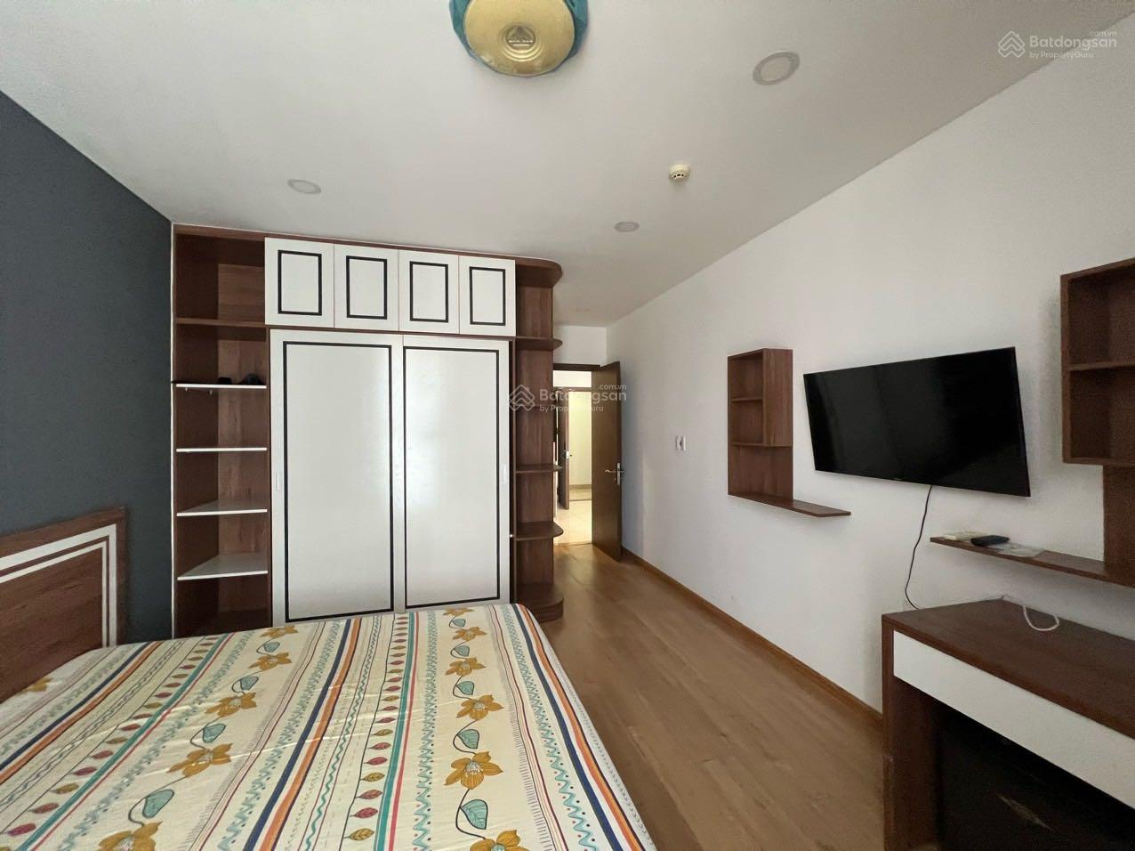 Bán căn hộ Hưng Phát 2 Silver Star, Nguyễn Hữu Thọ, Nhà Bè, 2PN, 2WC. 3.1tỷ 79m2, 0906 373 *** Ánh