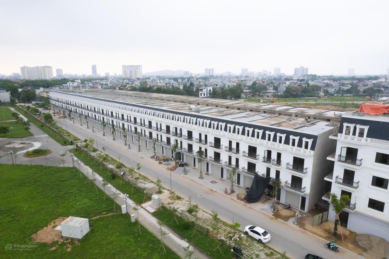 Chị gái em cần bán căn nhà xây thô dự án Csedp Lotus(Hồ Sen). Liên hệ: 0962 363 ***