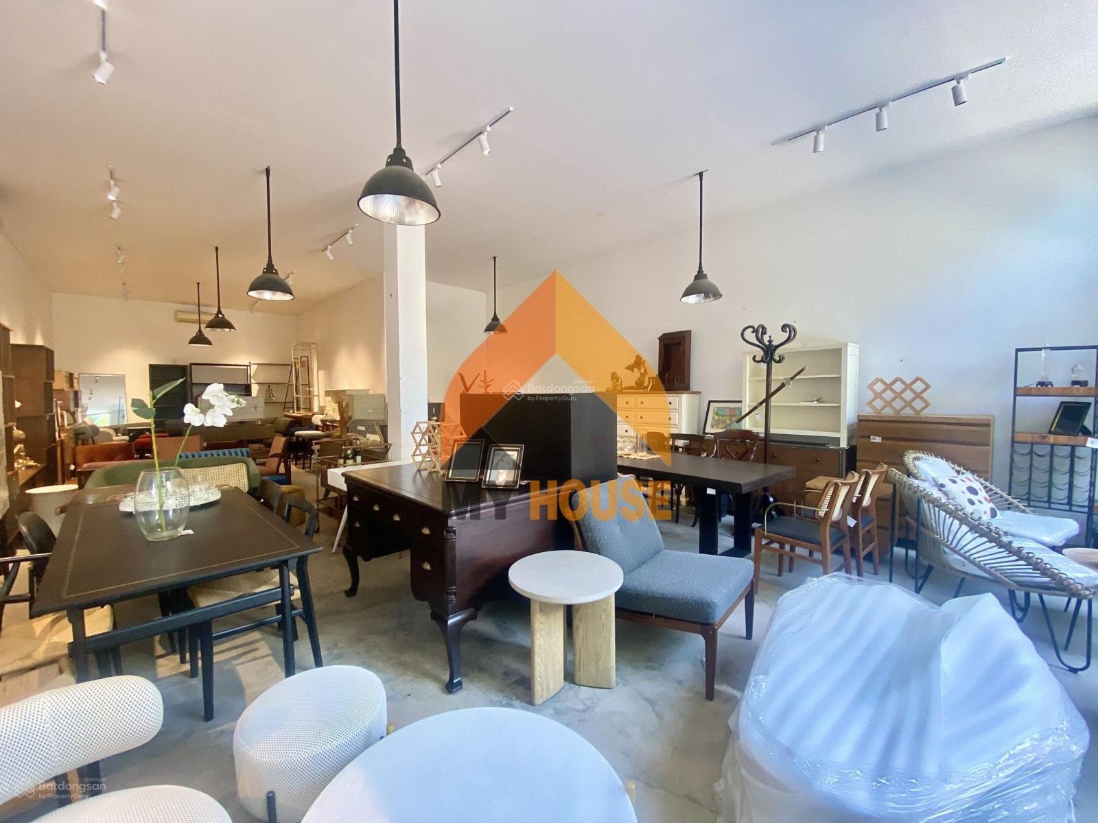 Văn phòng decor rất chill phù hợp vừa làm việc vừa chữa lành thảo điền đây ạ