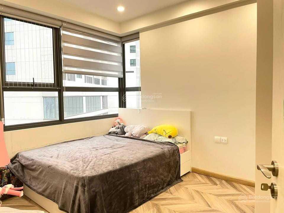 Bán căn hộ 3PN DT 93.2m2 chung cư Golden West - giá 6.8 tỷ - LH 0932 392 ***