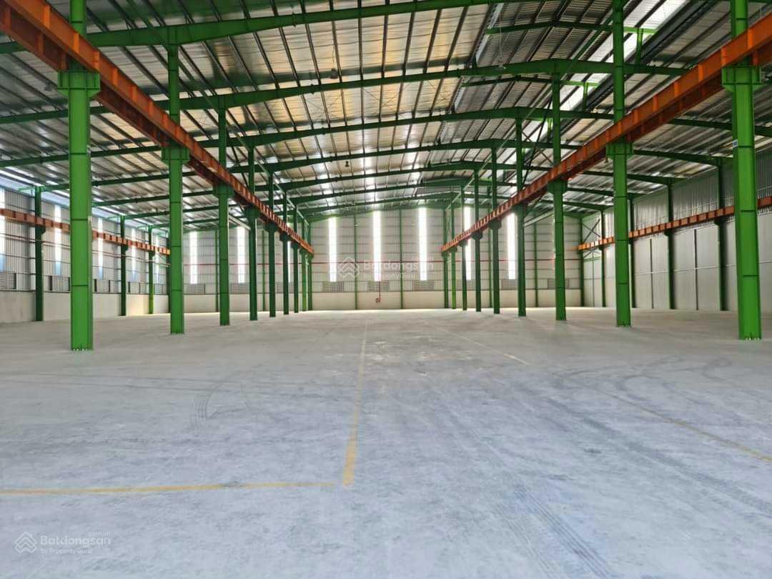 Cho thuê kho xưởng Nguyên Khê Đông Anh DT 1000m2 10000m2 khung zamil, cầu trục điện 3 pha