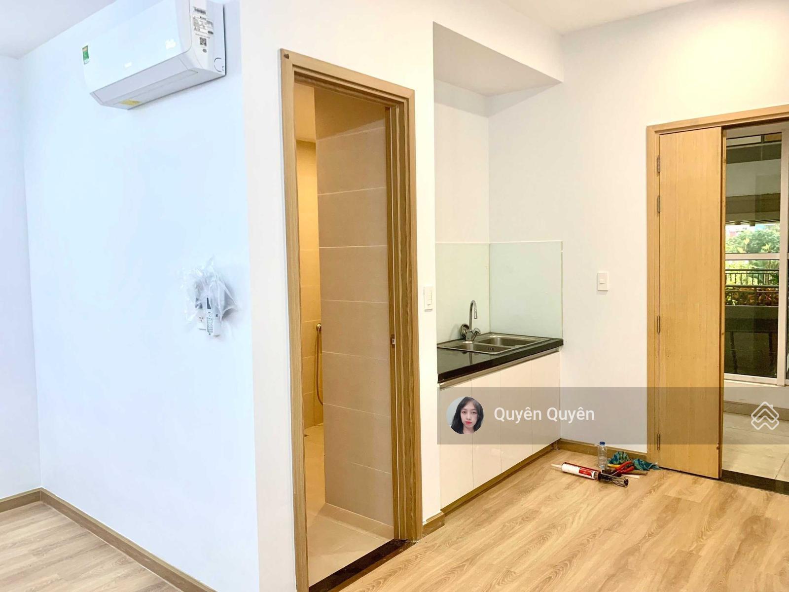 BÁN officetel Quận 10 - 40m2 giá 2tỷ1 tặng full nội thất giá rẻ, cho thuê 11-12tr, được ở/VP