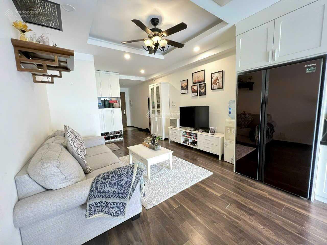 Tôi chính chủ bán căn 2PN tầng 22 DT 72m2 ban công Đông Nam 90 Nguyễn Tuân, giá 5.88 tỷ bao thuế