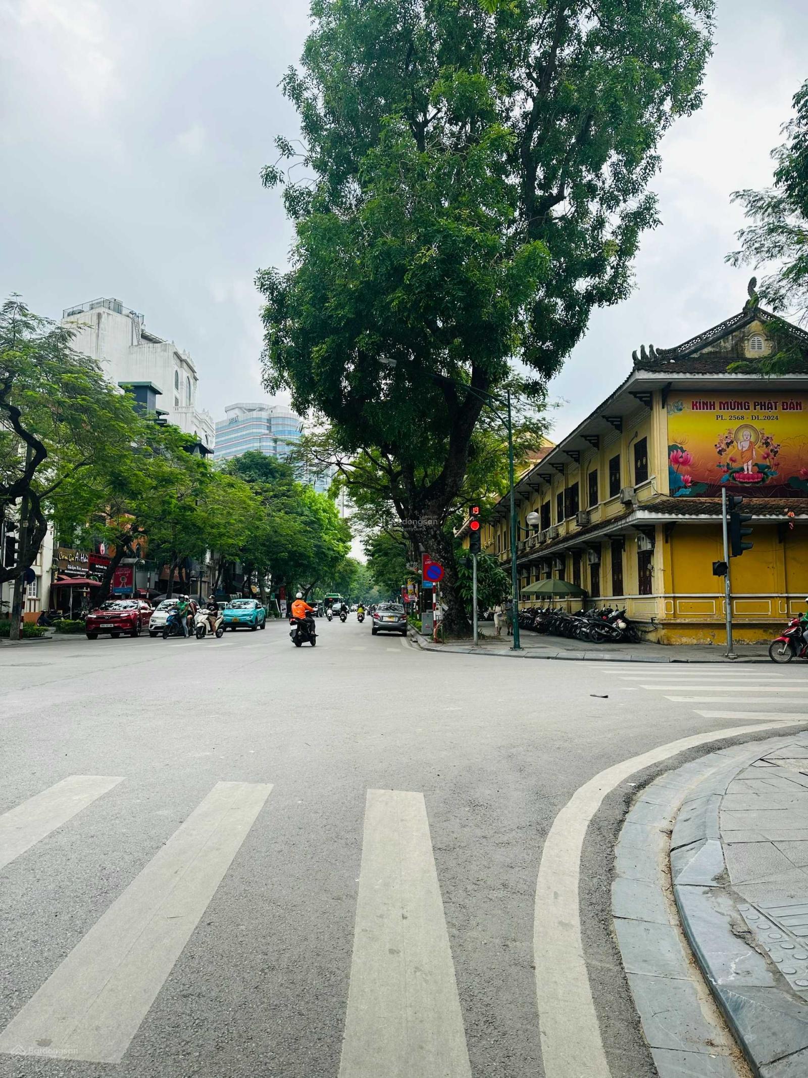 Vip! Bán nhà phố Lý Thường Kiệt, Hoàn Kiếm, 96m2, MT gần 5m TT Hoàn Kiếm! 108 tỷ, in tiền đỉnh