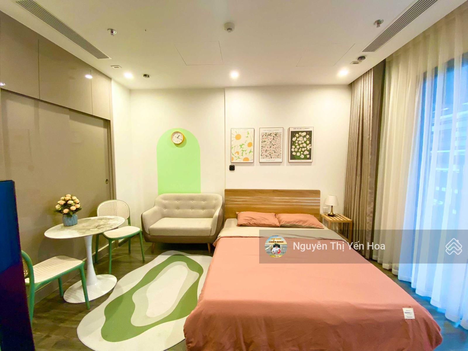 Chính chủ bán gấp căn 2N2VS góc toà R1.03 (Zenpark), tầng 18, diện tích 70,3m2 giá rẻ nhất TT Chính chủ bán gấp căn 2N2VS góc toà R1.03 (Zenpark), tầng 18, diện tích 70,3m2 giá rẻ nhất TT