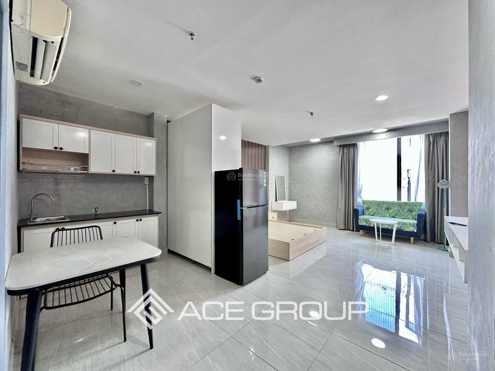 Cho thuê căn hộ có cửa sổ lớn, rộng 35m2, đường Nguyễn Tri Phương Q10 Cho thuê căn hộ có cửa sổ lớn, rộng 35m2, đường Nguyễn Tri Phương Q10