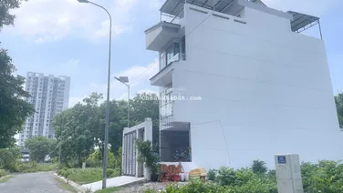 Cần tiền bán gấp lô đất khu dân cư ADC view công viên, dự án với vị trí vàng Quận 7