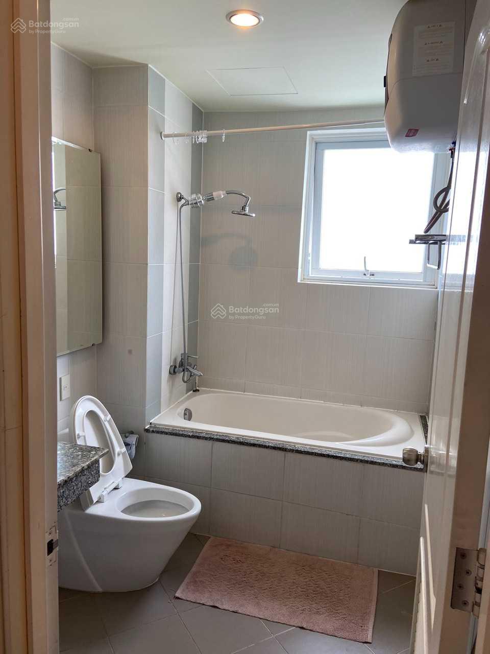 Cho thuê căn hộ Riverside Residence 2 phòng ngủ giá chỉ 18 triệu view sông. LH: 0916 555 ***