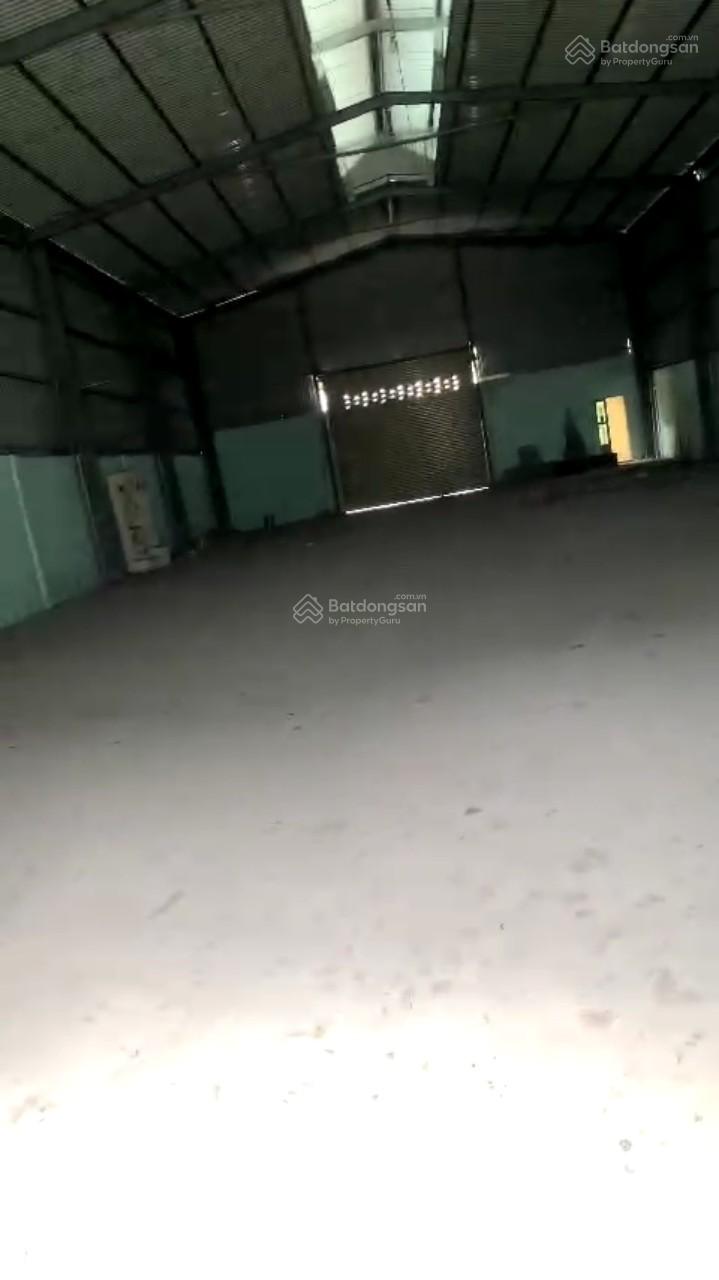 Bán kho MT Đoàn Nguyễn Tuấn, Hưng Long BC 15x60m có 300m2 thổ cư cách chợ Hưng long 500m 22.5 tỷ TL
