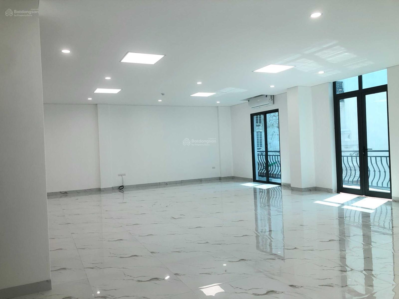 Mễ Trì cho thuê văn phòng siêu đẹp mới cứng y hệt hình giá chỉ 20 triệu + miễn phí chỗ để ô tô