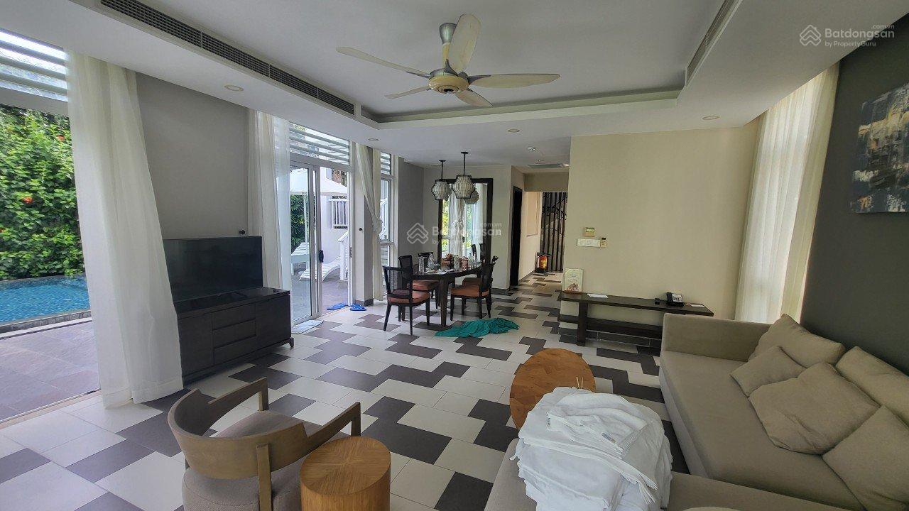 CC cần bán gấp căn villa góc biển full nội thất khai thác 1,2 tỷ/năm-sổ hồng lâu dài giá chỉ 50ty