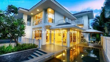 CC cần bán gấp căn villa góc biển full nội thất khai thác 1,2 tỷ/năm-sổ hồng lâu dài giá chỉ 50ty