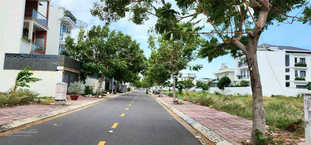 Chỉ 62tr/m2 cho lô đất sạch đẹp đường số 5 KĐT Hà Quang hướng Đông Nam thông lên vành đai sông