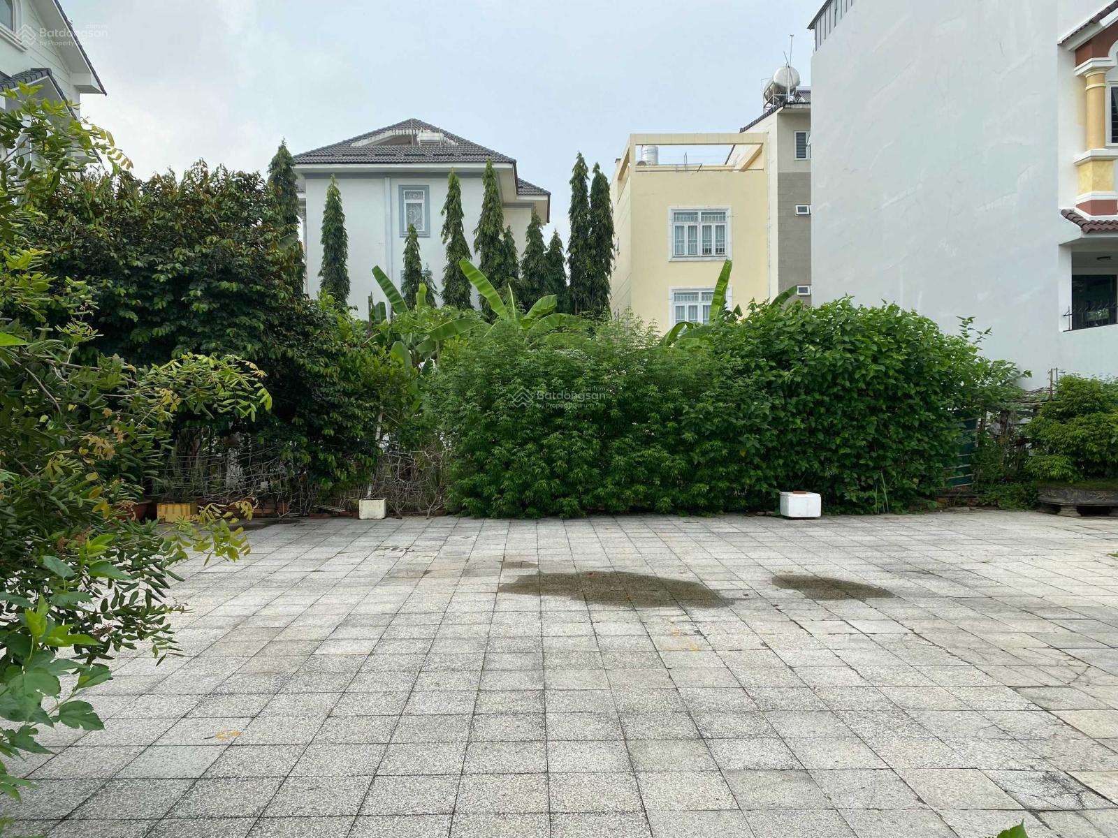 Bán đất mặt tiền đường 56 trục chính dự án Đông Thủ Thiêm, sát trường học, thuận tiện mở kinh doanh