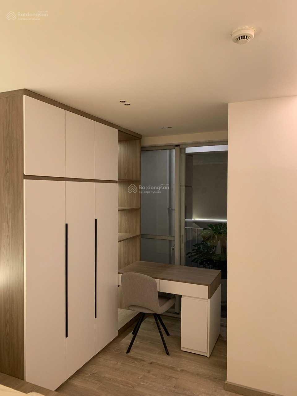 Bán căn hộ Scenic Valley, Phú Mỹ Hưng, Quận 7, lầu cao, view sông và hồ bơi, 101m2, 3 ngủ giá 8 tỷ