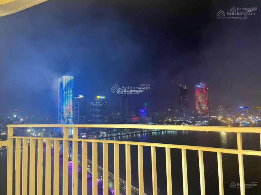 Siêu phẩm, cần bán căn hộ 2PN 71.2m2 tầng 19 view sông Hàn, ngắm pháo hoa, trung tâm Đà Nẵng