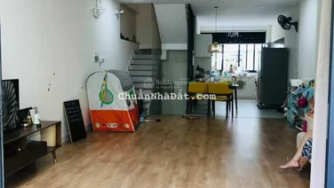 Cần bán nhà KDC 6B - Intresco, DT: 100m2 - 10,5 tỷ - sổ hồng LH: 0906 694 *** Mrs. Diệu