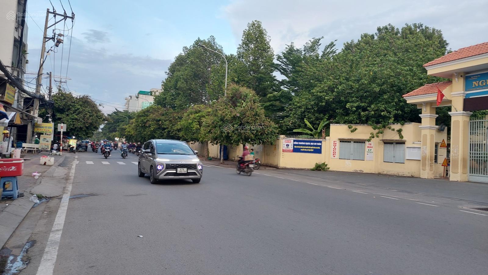 Bán gấp đất thổ cư 4mx25m SHR, hẻm 9m, ngay trung tâm phường 16, quận 8, giá chỉ 5tỷ6 (TL)