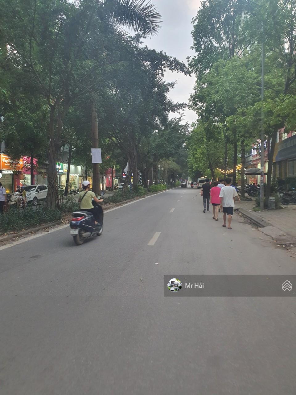 Cần bán biệt thự KĐT Xa La, 120m2*4T, vị trí vip, nhà siêu đẹp, giá 39 tỷ, LH: 0968 851 ***