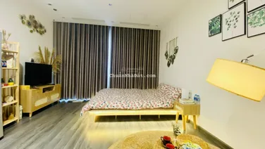 6.5tr/ tháng, cho thuê căn studio tầng trung khu Tonkin Vinhomes Smart City full đồ ở ngay