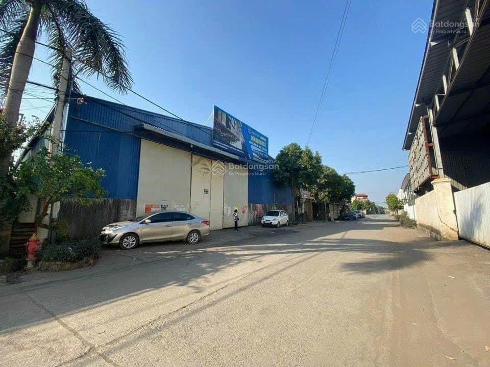 Tôi cần cho thuê gấp 2 kho 600m2 900m2 mặt QL32, gần Trạm Trôi, cách KCN Lai Xá 2km, Đan Phượng, HN