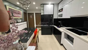 Chính chủ cho thuê CC 18 Phạm Hùng 2PN, đủ đồ, giá 11tr/th, nhận nhà luôn. LH A Tuấn 0832 678 ***