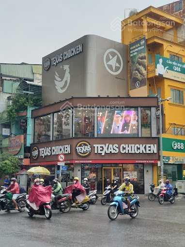 Cho thuê nhà góc 2MT Cao Thắng - Nguyễn Đình Chiểu, Quận 3, DT: 8x16m, 1 trệt 3 lầu, DTSD: 600 m2