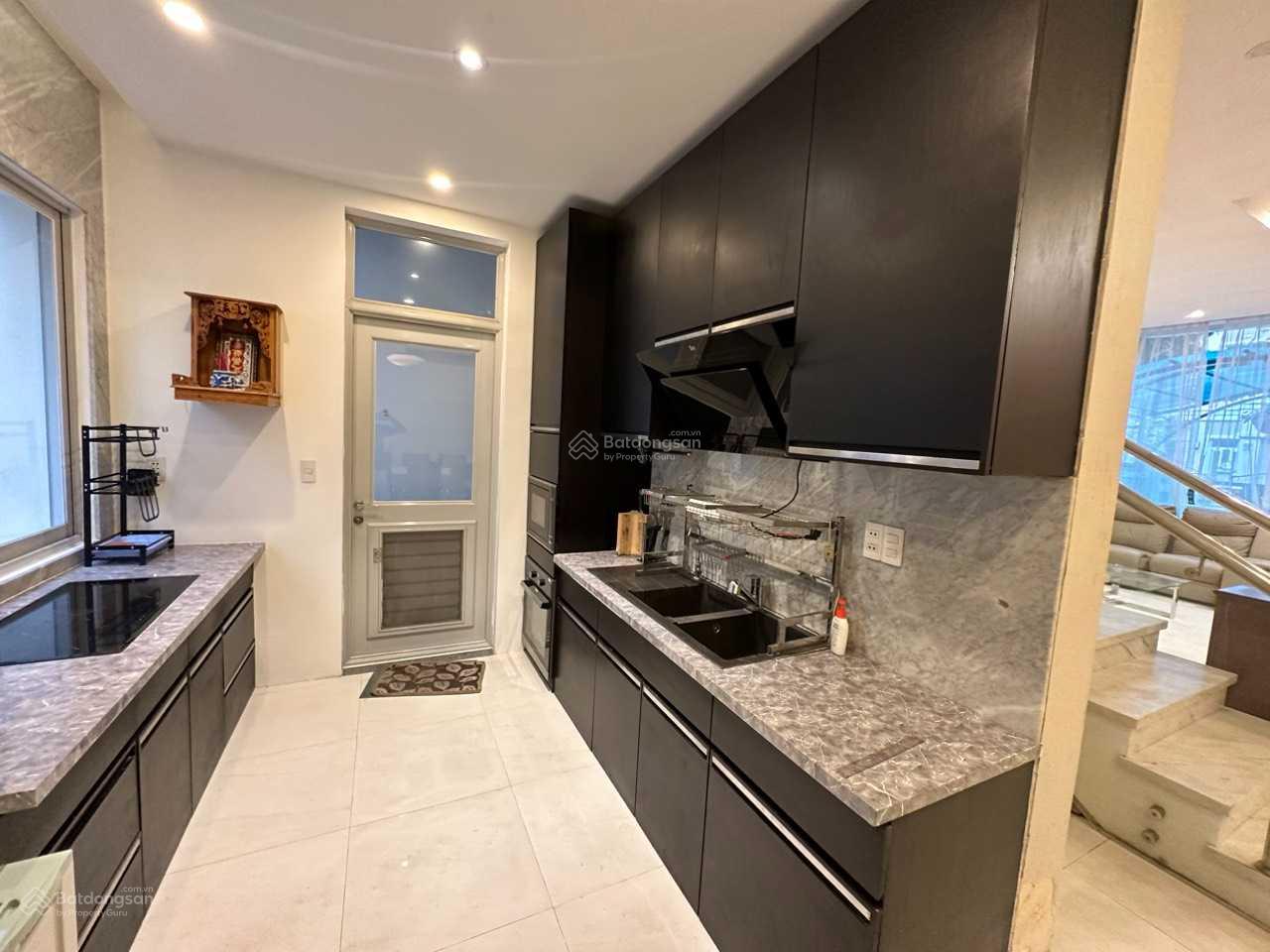 Chính chủ bán nhà biệt thự Mỹ Giang 2A, Phú Mỹ Hưng, Q7. Giá 33.5 tỷ sổ hồng đầy đủ Chính chủ bán nhà biệt thự Mỹ Giang 2A, Phú Mỹ Hưng, Q7. Giá 33.5 tỷ sổ hồng đầy đủ