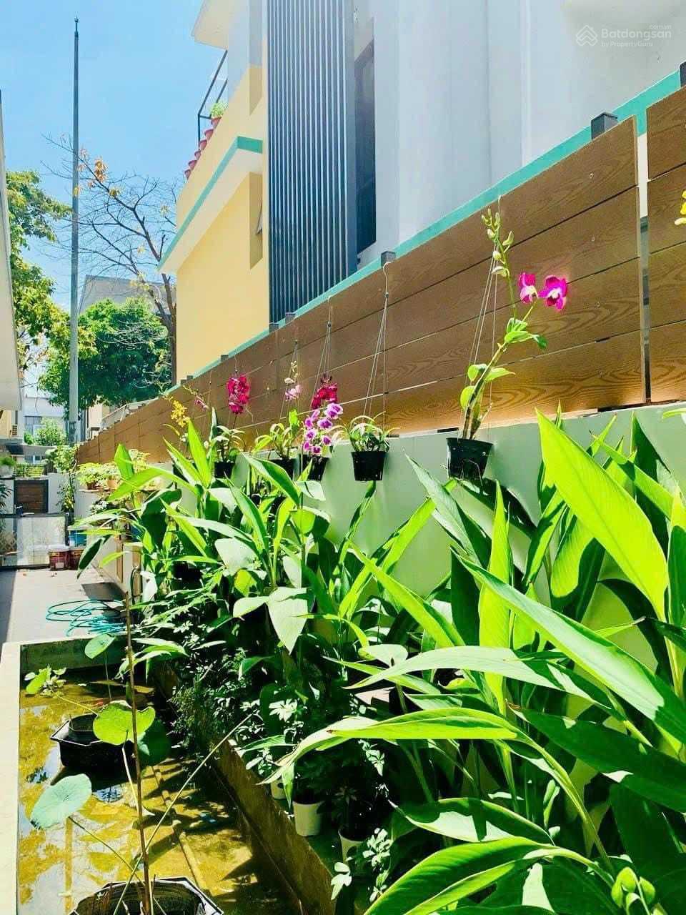 Bán nhà (120m2) hẻm 6m ngã tư Bảy Hiền (80tr/m2), hẻm Số 1, phường 7 Tân Bình, xây BĐS dòng tiền