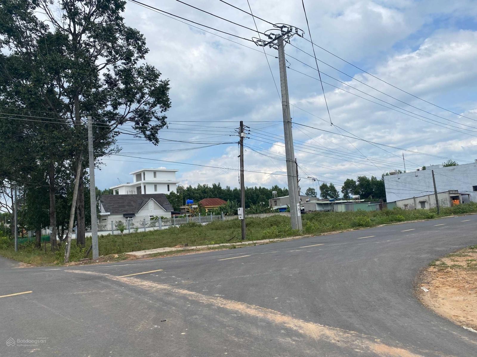 Mặt tiền Quốc Lộ 51, Long Thành 2 mặt tiền đường bán gấp giá tốt, LH 0966 167 ***