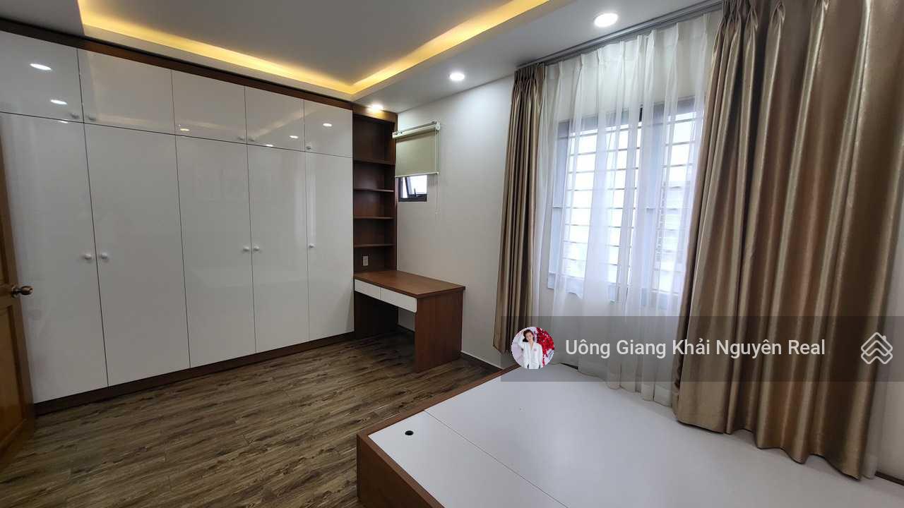 Hàng hiếm ngay Global City! Nhà đẹp 3 lầu KDC đường Liên Phường, Quận 9, (5x15m) giá 11 tỷ TL