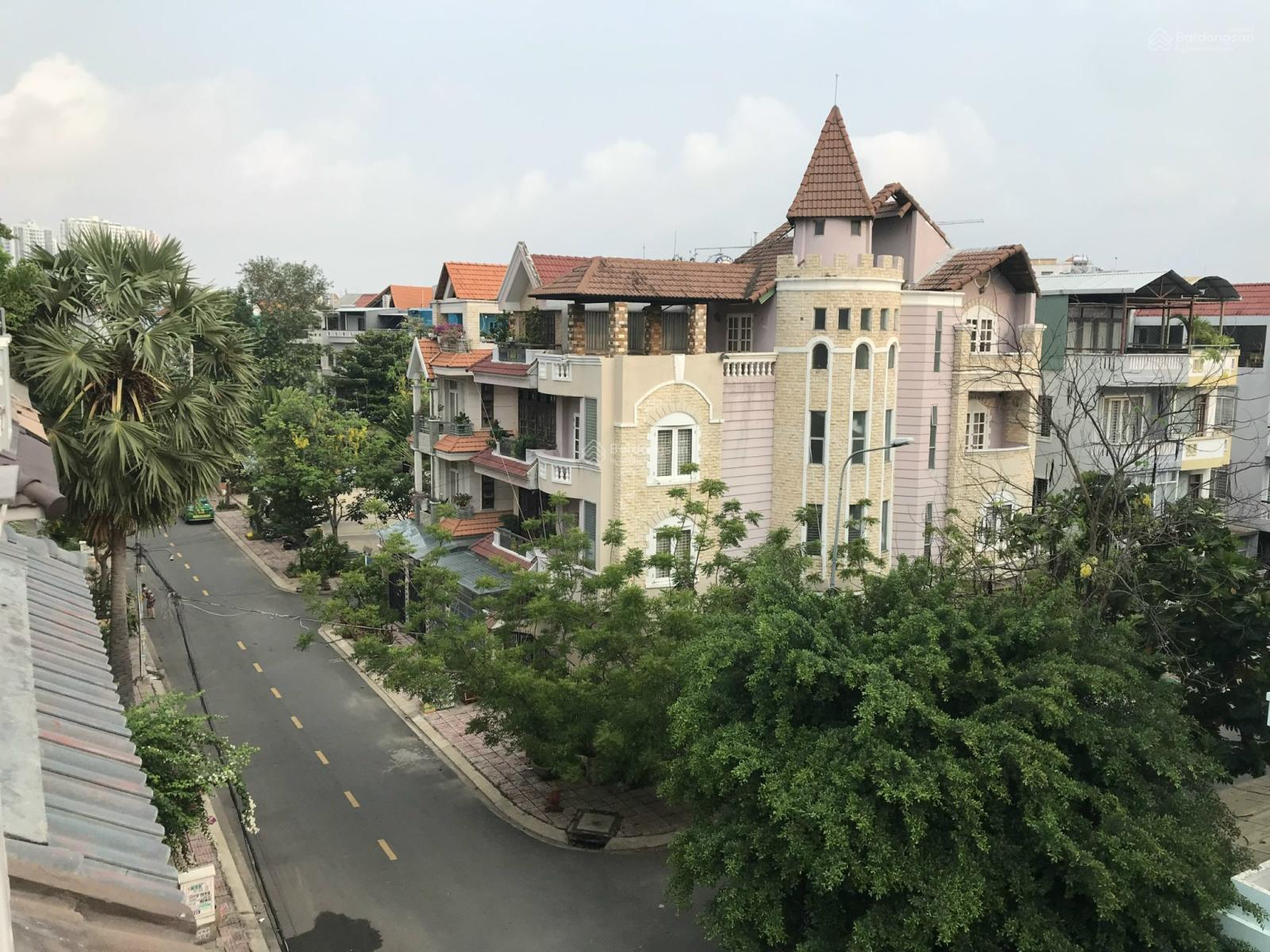 14tỷ5 thương lương bán biệt khu khu Cao Lỗ P4 Q8 diện tích 6x20m 3 lầu