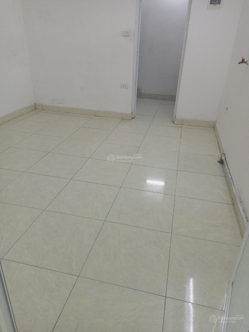 Cho thuê nhà riêng khu Phạm Văn Đồng ngõ ô tô 45m2, 5 tầng, giá 12tr/th, full đồ Cho thuê nhà riêng khu Phạm Văn Đồng ngõ ô tô 45m2, 5 tầng, giá 12tr/th, full đồ
