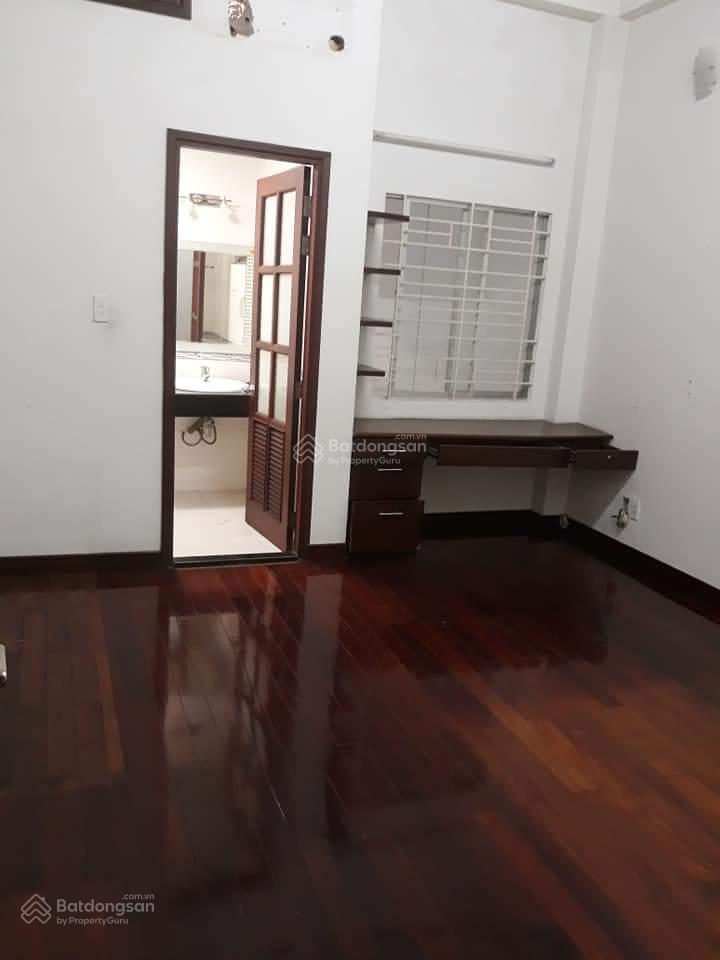 Bán nhà đường 40 KDC Bình Phú 4x12 2 lầu đối diện công viên mát mẻ