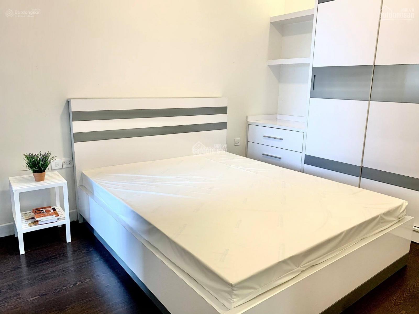 Bán CH Cửu Long, 82m2 2PN, 2WC, sổ hồng, giá 3ty2, LH 0909 630 ***. Sang