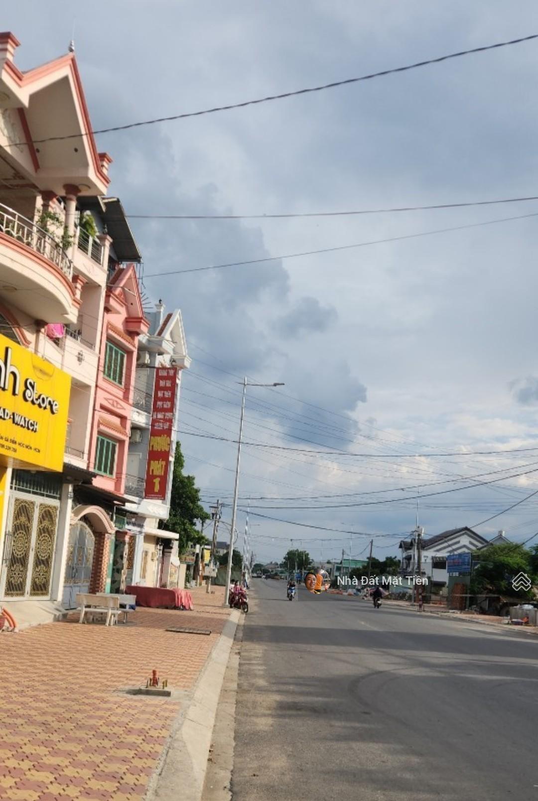 Hot - đất full thổ cư 8m*25m, mặt tiền Nguyễn Ảnh Thủ - Bà Điểm Hóc Môn Hot - đất full thổ cư 8m*25m, mặt tiền Nguyễn Ảnh Thủ - Bà Điểm Hóc Môn