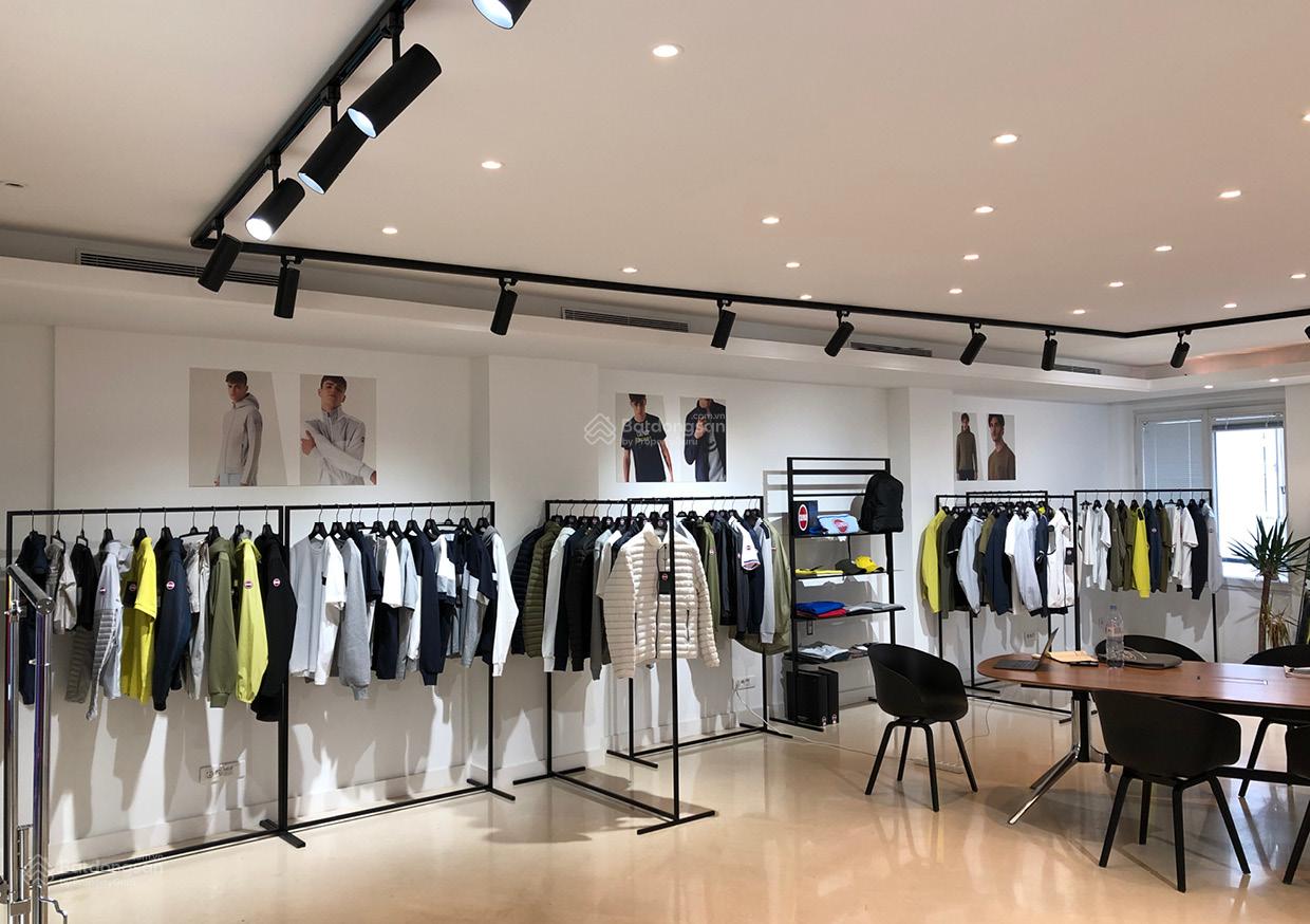 Cho thuê MT Nguyễn Thị Diệu, Q3. Siêu hiếm, DT:10x20m, trệt, 2 lầu, ST, giá: 80tr. Tell:0898 311 ***