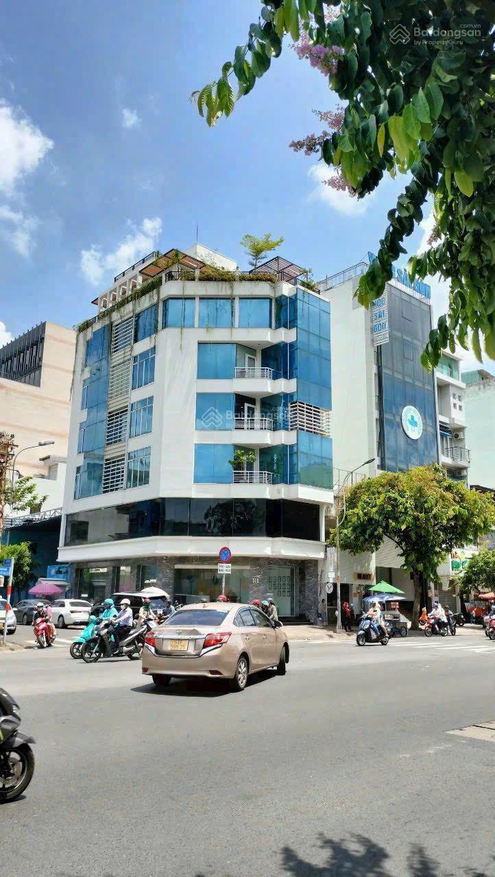 Bán tòa nhà góc 3 mặt tiền Hoàng Văn Thụ - DT: 9x22m - 6 tầng - HĐT: 155 triệu - giá: 45 tỷ Bán tòa nhà góc 3 mặt tiền Hoàng Văn Thụ - DT: 9x22m - 6 tầng - HĐT: 155 triệu - giá: 45 tỷ