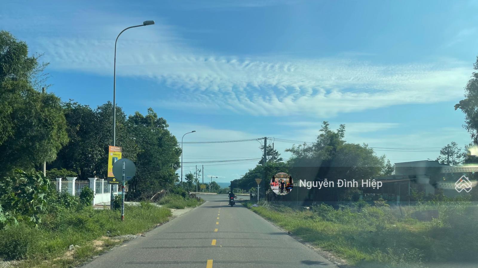 Bán 2000m2 thổ cư mặt đường 715, Thiện Nghiệp cạnh Sungroup Mũi Né giá tốt 4.5tr/m