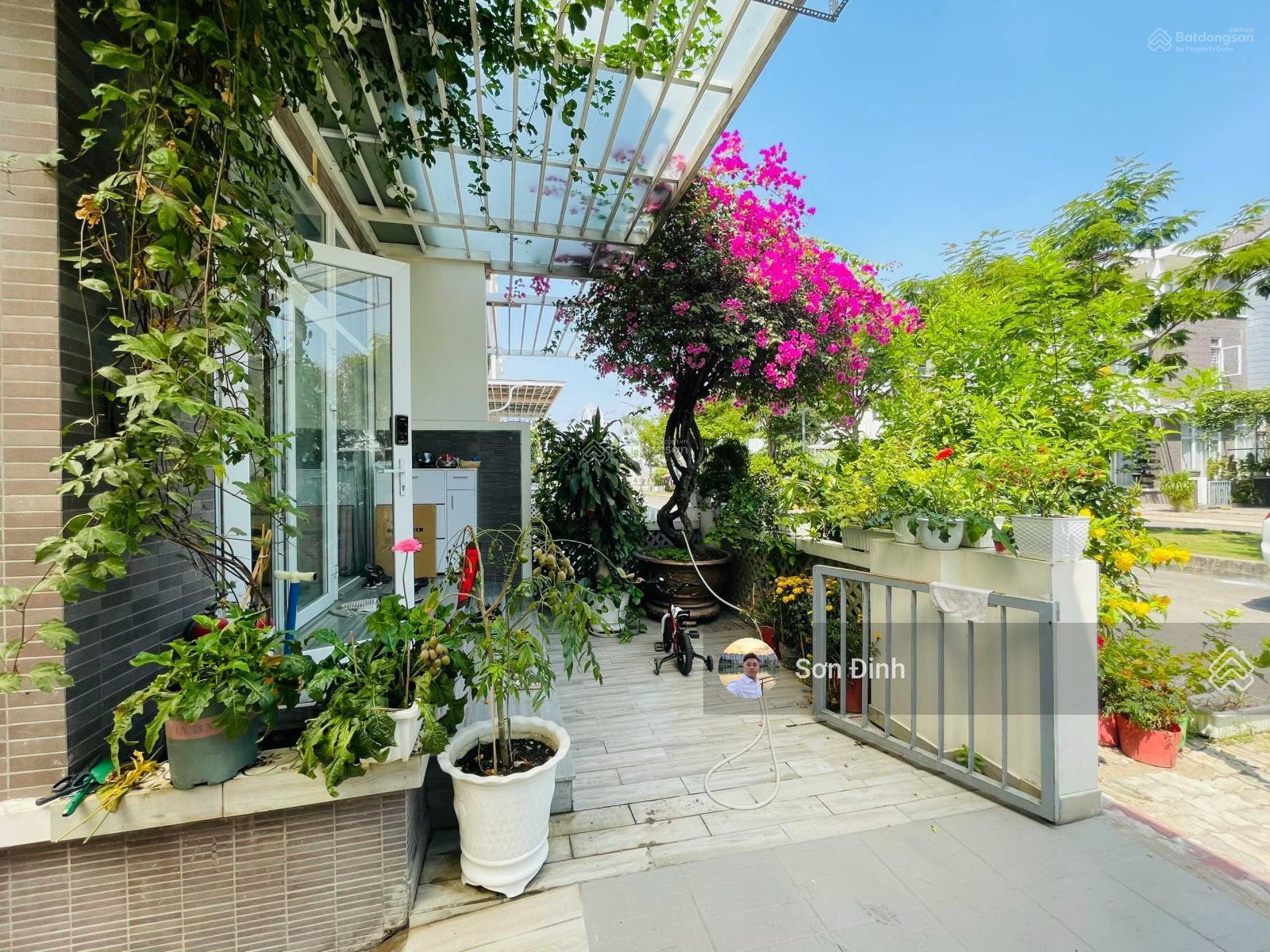 Bán lỗ căn biệt thự đường 24m Jamona Golden Silk, DT 7.4x18.9m (140m2) hầm trệt 2 lầu, 21 tỷ Bán lỗ căn biệt thự đường 24m Jamona Golden Silk, DT 7.4x18.9m (140m2) hầm trệt 2 lầu, 21 tỷ