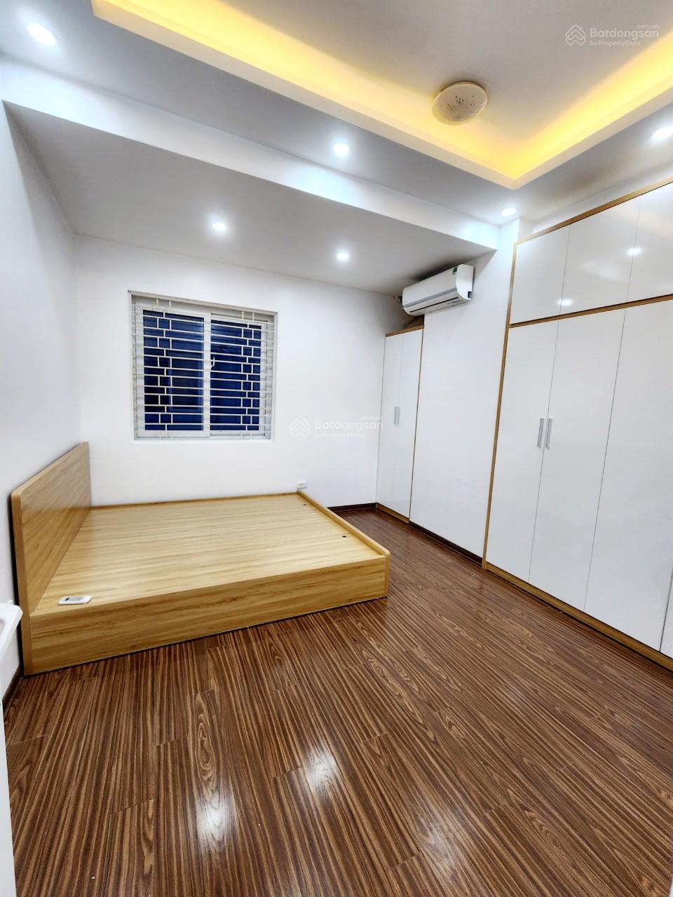 Cần tiền bán gấp 68m2 CT5B khu Văn Khê, 2PN, full nội thất giá 4.35 tỷ