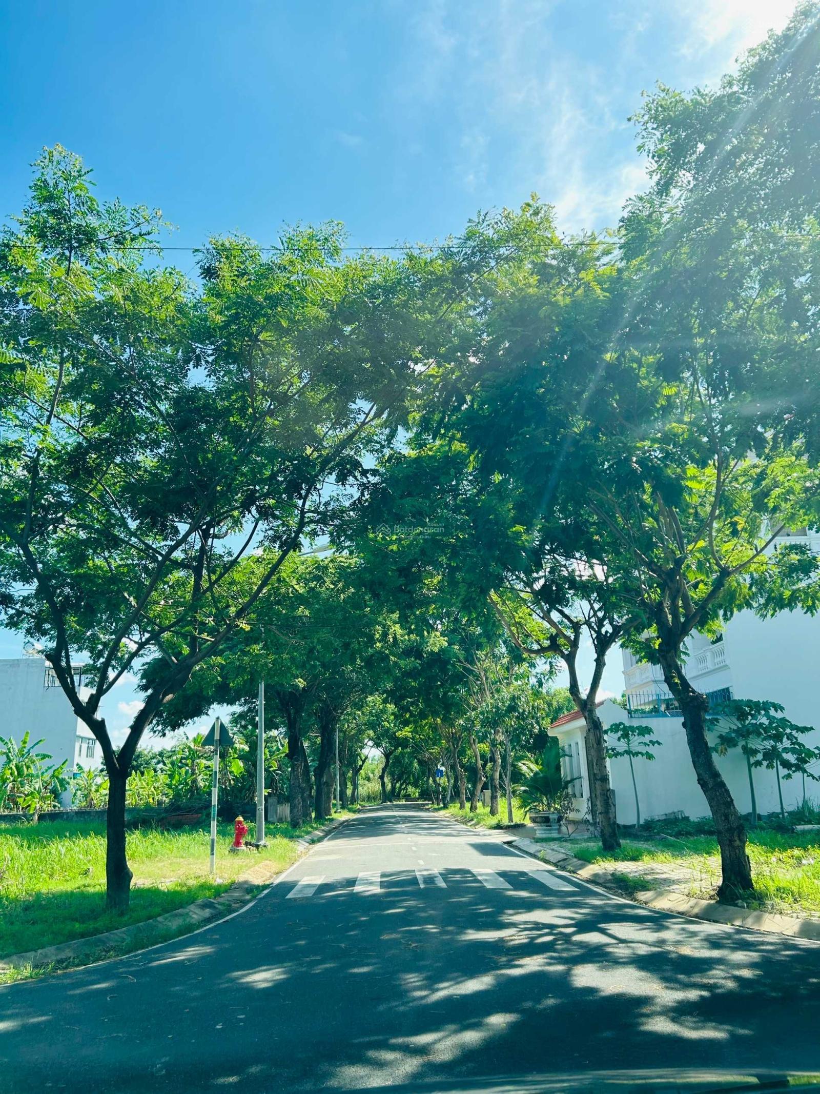 Phú Xuân - Vạn Hưng Phú Nhà Bè, lô đất mặt tiền đường lớn. Chỉ 43 triệu/m2. LH 0986 766 ***