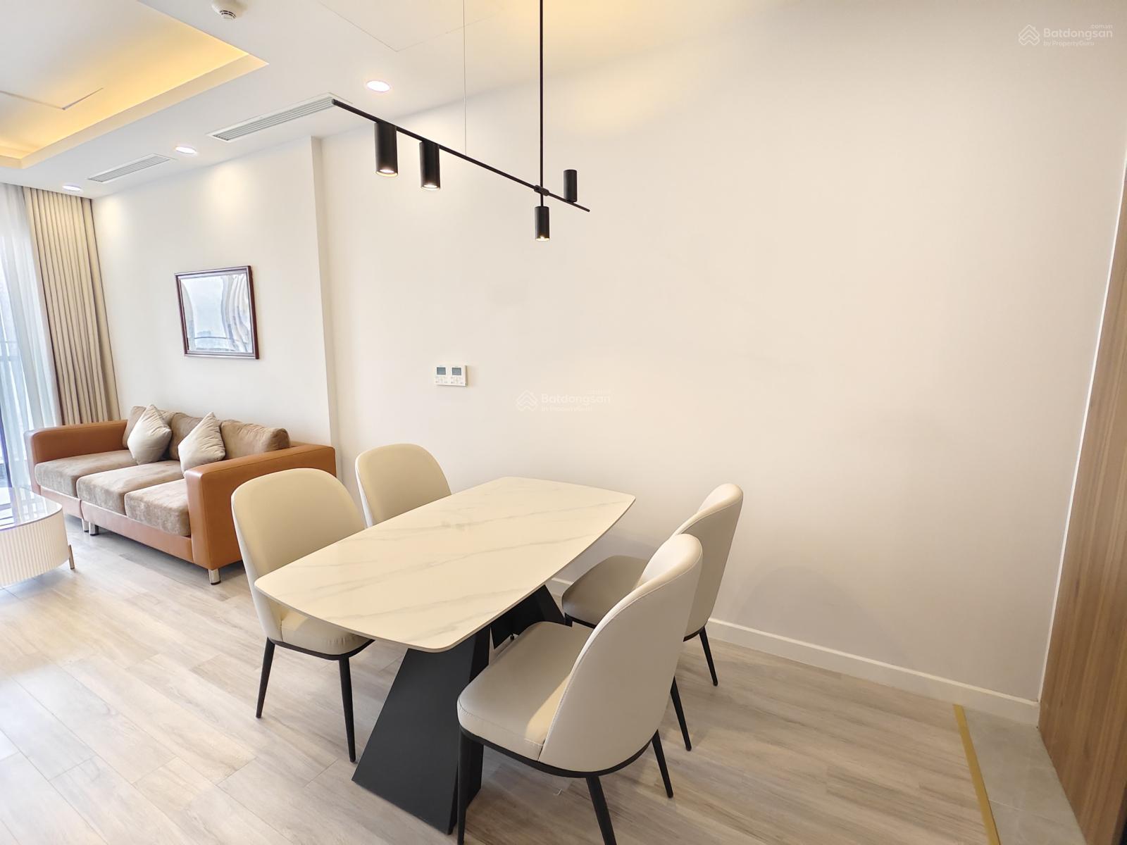 Cho thuê căn 104m2, 2 + 1PN, 2WC, full mới 1 tại BRG Diamond Lê Văn Lương, 27tr - 0899 511 ***